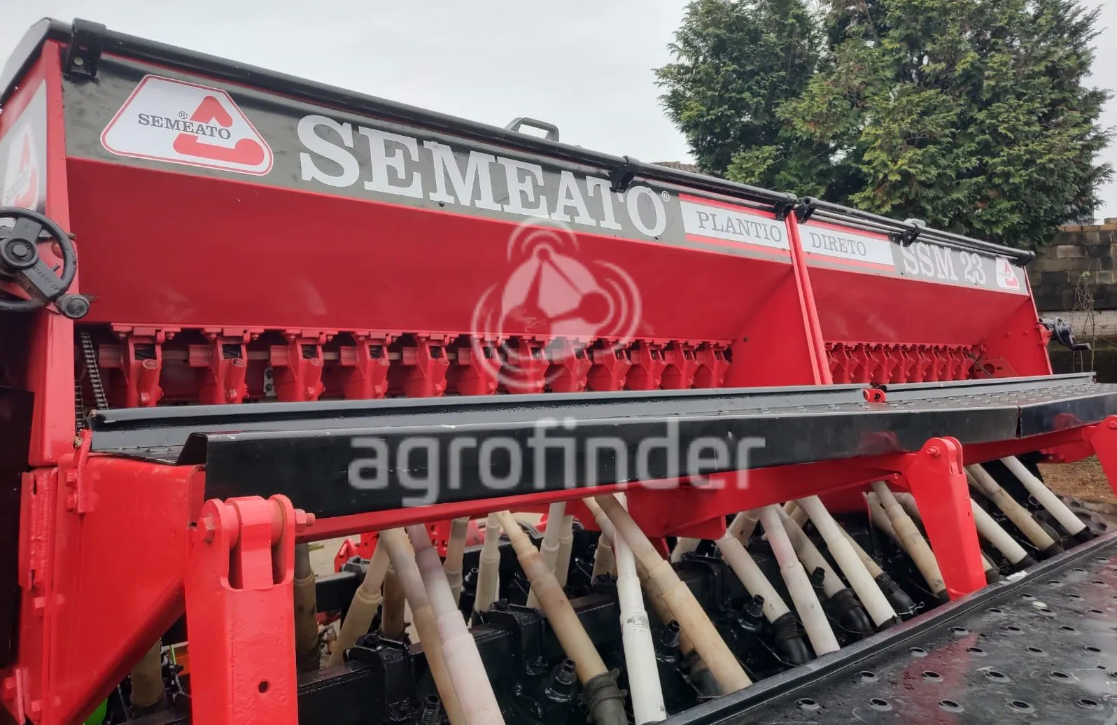 Plantadeira de inverno Semeato SSM 23 ano 2003 | agrofinder